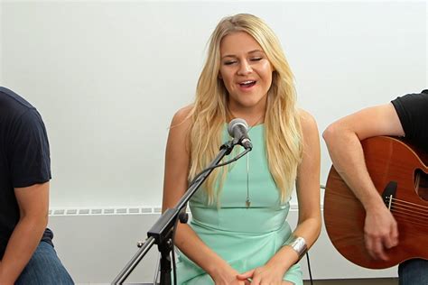 Dibs (In the Style of Kelsea Ballerini) (Instrumental Version).